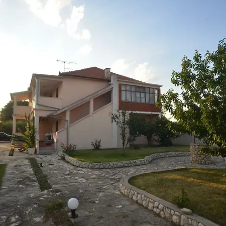 Apartman Rada *