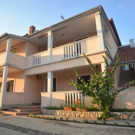 Apartament Apartman Rada